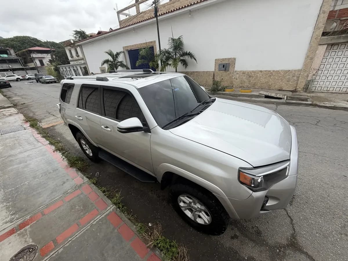 Toyota 4Runner Sr5 Premium 4x4